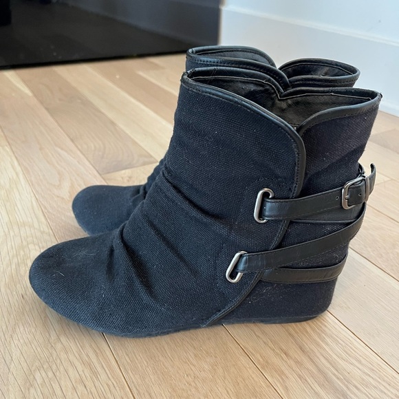 Chelsee girl Black plateform Ankle Boots with Buckle Detail size 8 - Picture 4 of 7